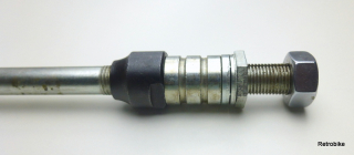 Bicycle rear wheel solid axle FG 9.5 threaded rod 3/8" x 26 length 165mm cone black spacer lock nut axle nut silver set