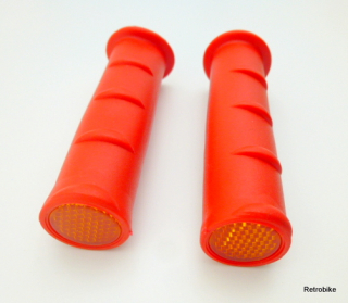 Lenkergriffe mit Griffmulden Stirnseite orange Reflektoren Farbe rot