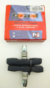 Promax i-Pad brake pad LED Bremslicht rot v-brake Bremsschuhe Bremsbeläge Alu Felgenbremse 70mm mit Gewindebolzen
