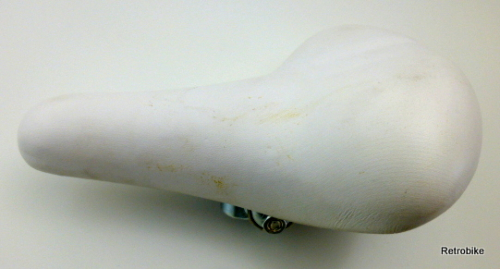 woman bicycle saddle white with saddle clamp