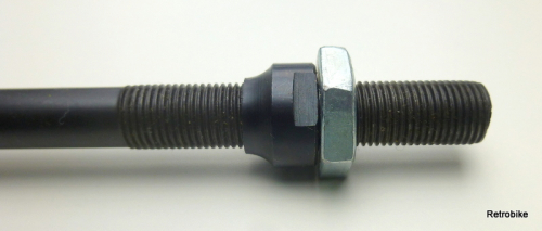 Fahrrad Vorderrad schwarze Achse FG 9,5 Gewindestange 3/8" x 26 Vollachse VR Länge 135mm Konus schwarz Kontermutter Set